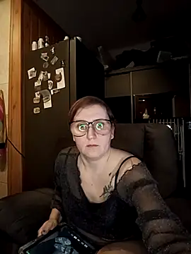 Snapshot of Marie1992PL chatting on March 7, 3:49 pm Marie1992PL online show from March 7, 3:49 pm