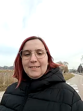 Snapshot of Marie1992PL chatting on March 8, 8:17 am Marie1992PL online show from March 8, 8:17 am