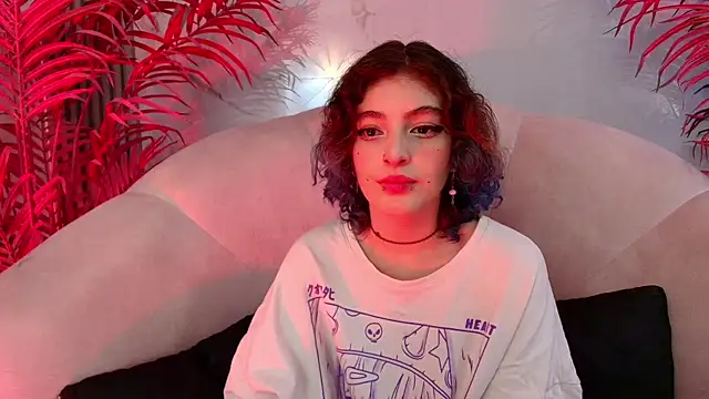 Snapshot of EvaHalsey chatting on November 27, 7:47 pm EvaHalsey online show from November 27, 7:47 pm