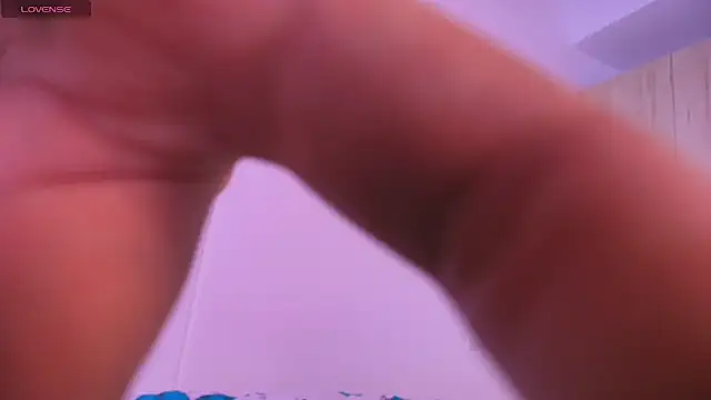 irantzu hank online show from April 23, 7:26 pm