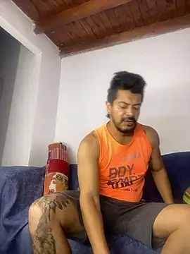 Snapshot of AndresSmith__ chatting on January 19, 8:07 am AndresSmith online show from January 19, 8:07 am