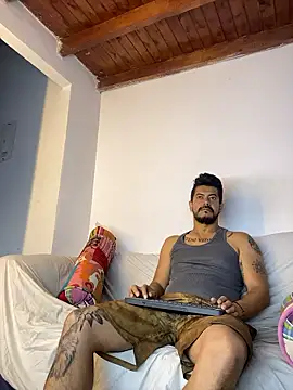 Snapshot of AndresSmith__ chatting on January 17, 11:36 am AndresSmith online show from January 17, 11:36 am