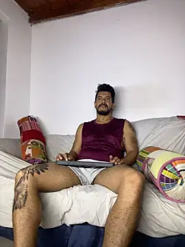 Snapshot of AndresSmith__ chatting on January 18, 10:40 am AndresSmith online show from January 18, 10:40 am