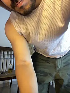 AndresSmith   online show from May 28, 6:36 pm