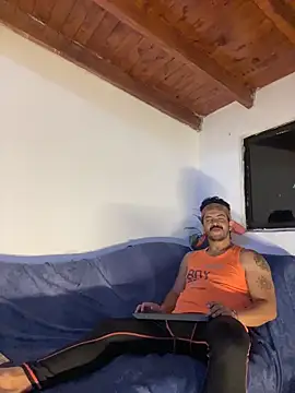 Snapshot of AndresSmith__ chatting on February 26, 9:09 am AndresSmith online show from February 26, 9:09 am