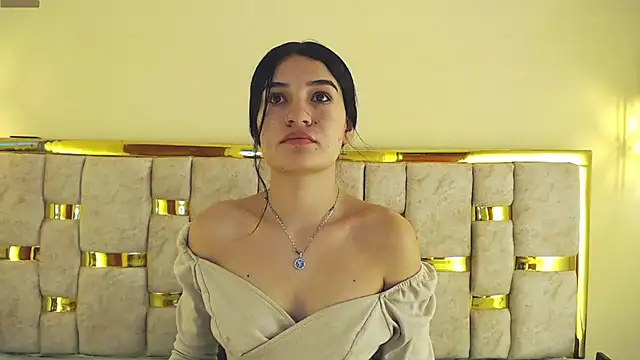 Snapshot of shantall24 chatting on January 24, 6:03 am shantall24 online show from January 24, 6:03 am