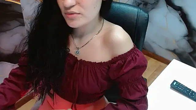 Snapshot of shantall24 chatting on January 28, 11:49 am shantall24 online show from January 28, 11:49 am