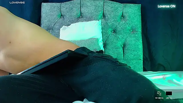 dirtyboy 23 online show from May 14, 6:10 am
