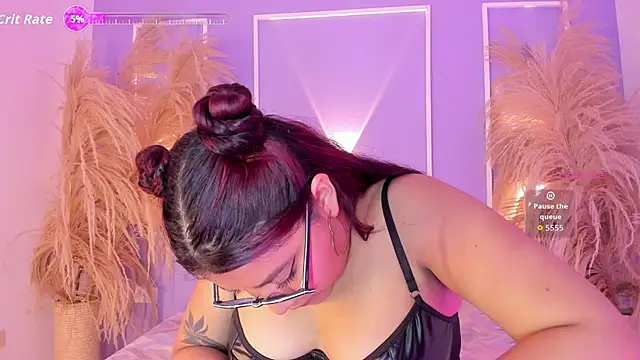 MeghanBurn online show from September 19, 4:05 am