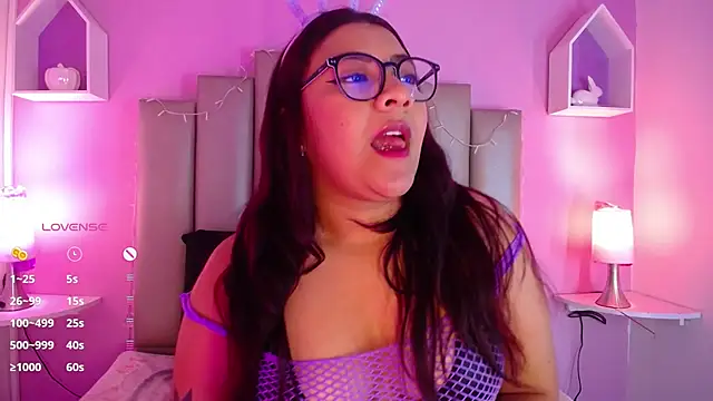 MeghanBurn online show from March 21, 1:56 am