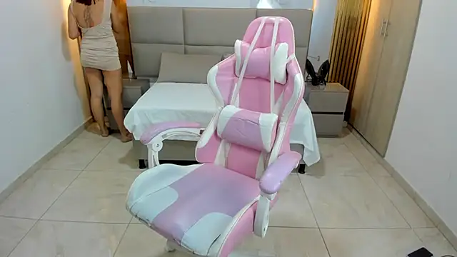 Snapshot of Maysa_badawi chatting on March 13, 7:17 pm Maysa badawi online show from March 13, 7:17 pm