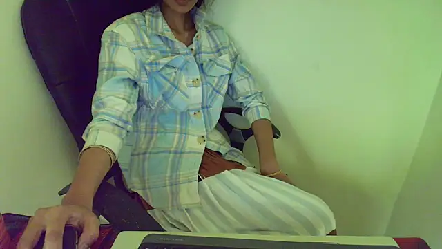 Srabontii online show from March 28, 10:49 am