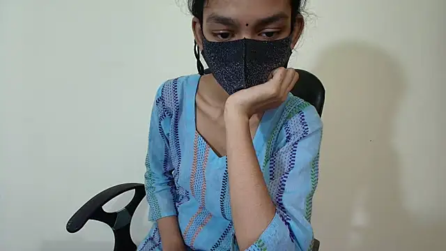 Srabontii online show from April 12, 3:04 pm