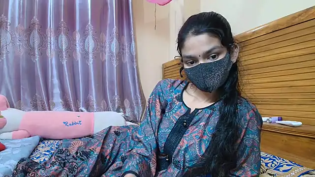 Snapshot of Srabontii chatting on November 30, 11:22 am Srabontii online show from November 30, 11:22 am