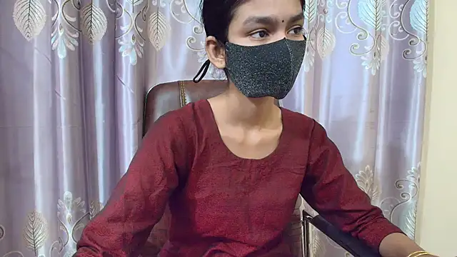 Snapshot of Srabontii chatting on October 23, 6:39 pm Srabontii online show from October 23, 6:39 pm