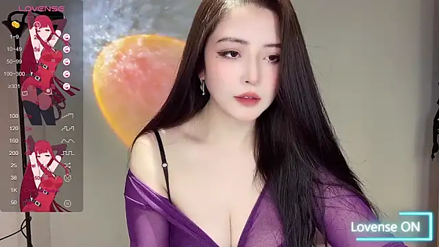 Snapshot of Alice-821 chatting on January 15, 8:09 am Alice-821 online show from January 15, 8:09 am