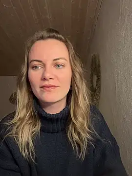 Snapshot of Milla__one chatting on February 25, 6:01 pm Milla one online show from February 25, 6:01 pm