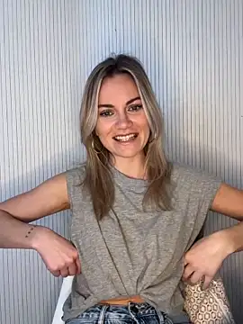 Milla  one online show from February 6, 11:39 am