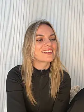 Milla  one online show from February 4, 12:44 pm