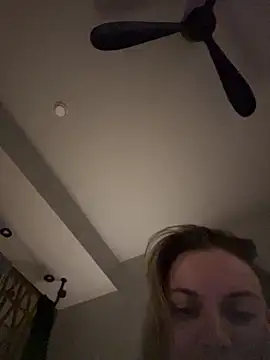 Snapshot of Milla__one chatting on October 26, 10:37 am Milla one online show from October 26, 10:37 am