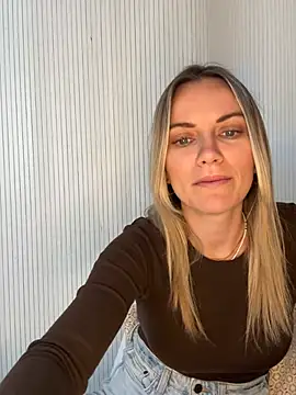 Milla  one online show from April 20, 12:52 pm