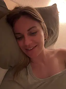 Snapshot of Milla__one chatting on March 14, 5:24 pm Milla one online show from March 14, 5:24 pm