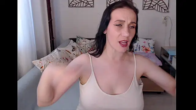pepper milf online show from June 10, 4:08 pm