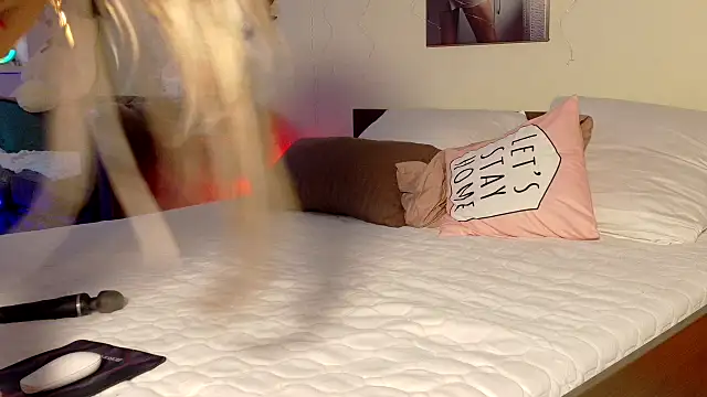 Denny Brenda online show from November 9, 9:46 am