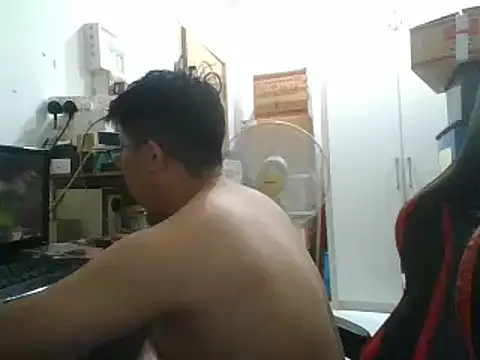 Snapshot of shyboymasturbation chatting on February 27, 3:05 pm shyboymasturbation online show from February 27, 3:05 pm