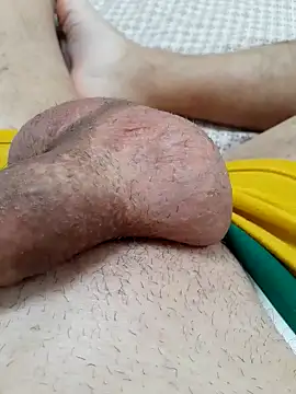 Snapshot of Sperma-V-rotik chatting on December 10, 6:06 pm Sperma-V-rotik online show from December 10, 6:06 pm