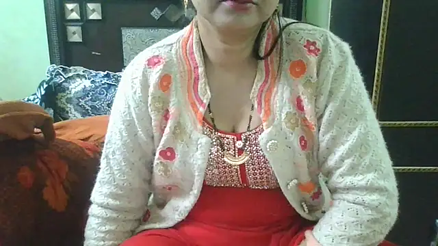 couplesuni online show from November 22, 11:20 am