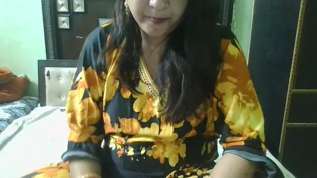 couplesuni online show from October 28, 4:13 am