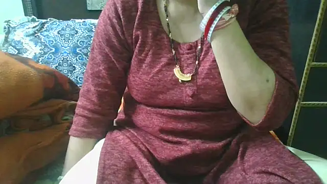 couplesuni online show from November 23, 6:45 am