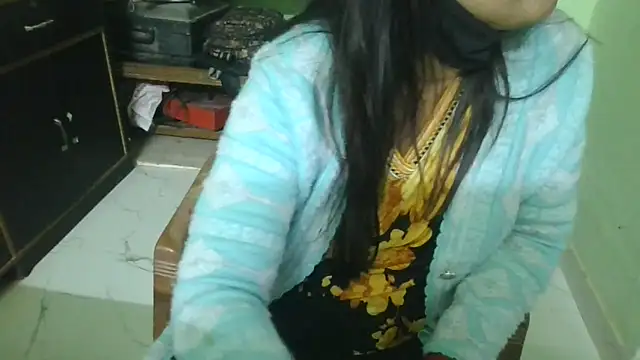 couplesuni online show from February 20, 6:26 am