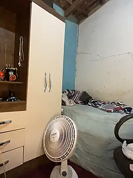 Leosilvaj1 online show from April 17, 7:49 pm