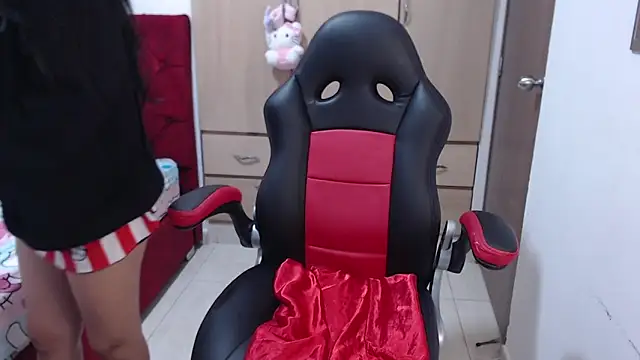 kayla k18 online show from March 6, 8:48 pm