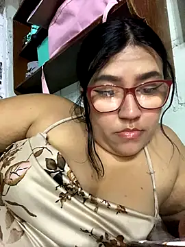 Snapshot of dafne19_ chatting on November 3, 4:39 am dafne19 online show from November 3, 4:39 am