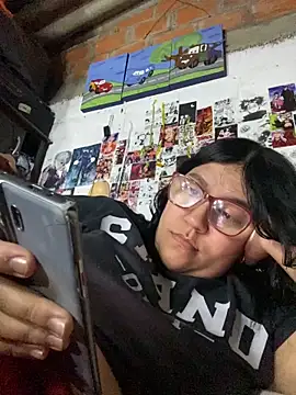 Snapshot of dafne19_ chatting on November 25, 4:24 am dafne19 online show from November 25, 4:24 am