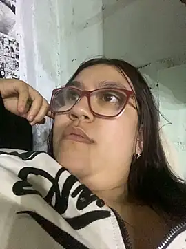 Snapshot of dafne19_ chatting on December 22, 8:25 am dafne19 online show from December 22, 8:25 am