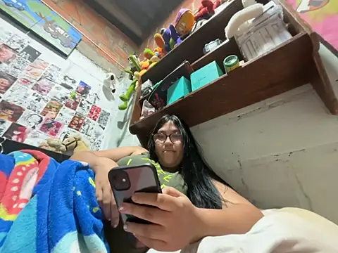 dafne19  online show from May 19, 5:36 am