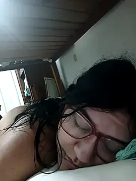 Snapshot of dafne19_ chatting on November 2, 6:51 am dafne19 online show from November 2, 6:51 am