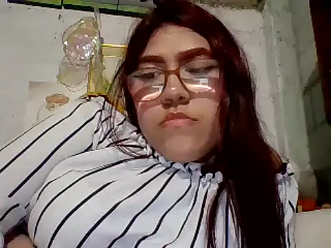 Snapshot of dafne19_ chatting on March 13, 2:27 am dafne19 online show from March 13, 2:27 am