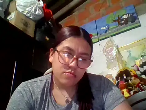 Snapshot of dafne19_ chatting on March 18, 7:12 am dafne19 online show from March 18, 7:12 am