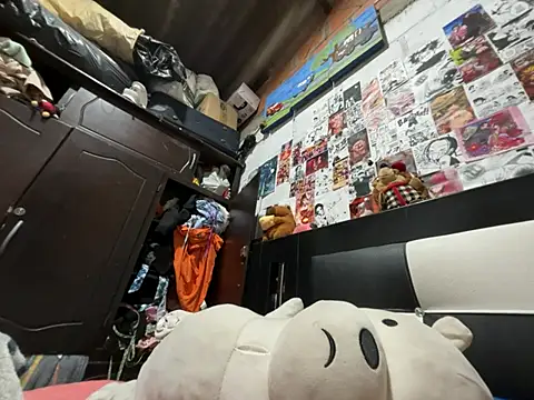 dafne19  online show from April 26, 4:43 am