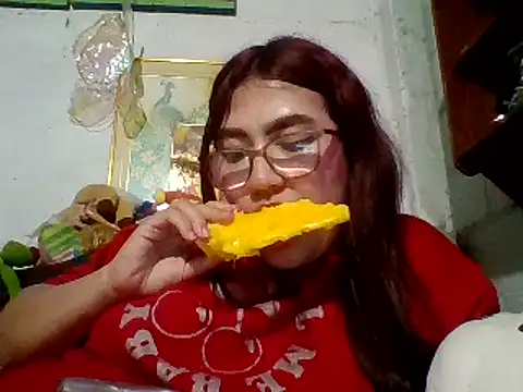 Snapshot of dafne19_ chatting on March 5, 7:16 am dafne19 online show from March 5, 7:16 am