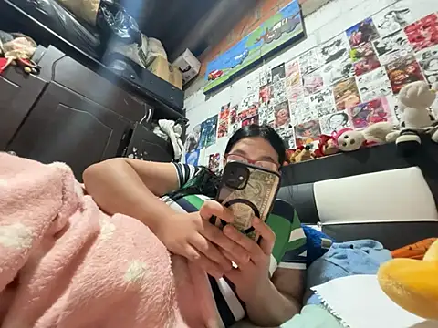 Snapshot of dafne19_ chatting on February 14, 2:12 am dafne19 online show from February 14, 2:12 am