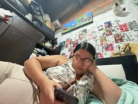 dafne19  online show from May 24, 6:24 am