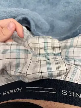 JustBoredHere11 online show from March 22, 11:06 pm