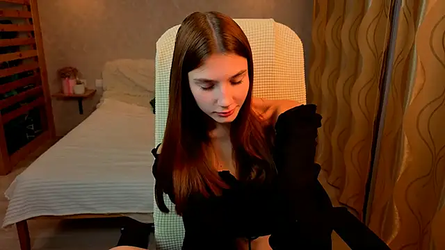 Snapshot of AnaHoney chatting on November 28, 12:55 am AnaHoney online show from November 28, 12:55 am