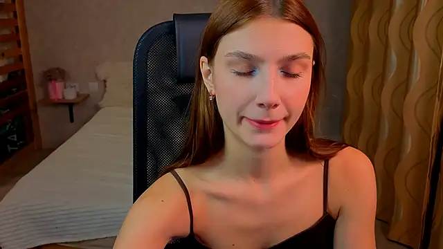 Snapshot of AnaHoney chatting on November 4, 8:07 am AnaHoney online show from November 4, 8:07 am